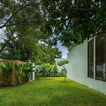 Villa Aurora, Bangrak